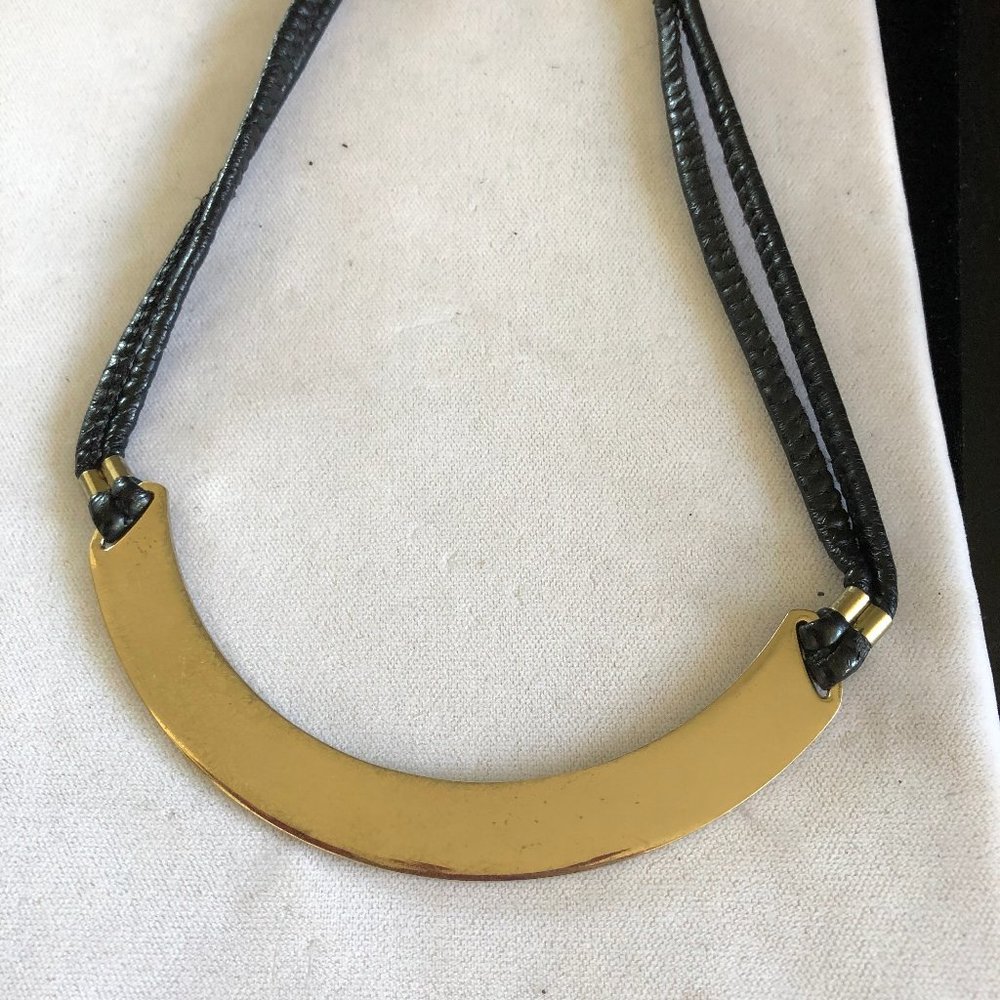 Gold "bar" necklace